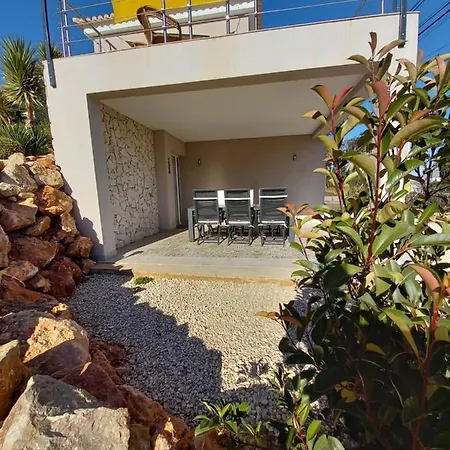 Villas Boa Vista & Girassol - Casas & Papeis *